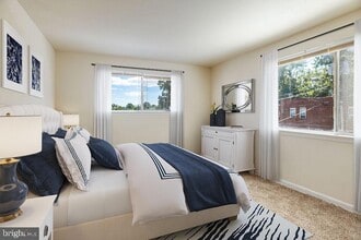 Building Photo - 5124 Astor Pl SE