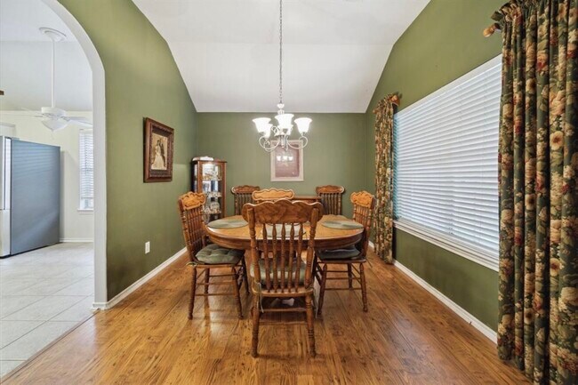 Building Photo - 6715 Rockwall Trail Dr