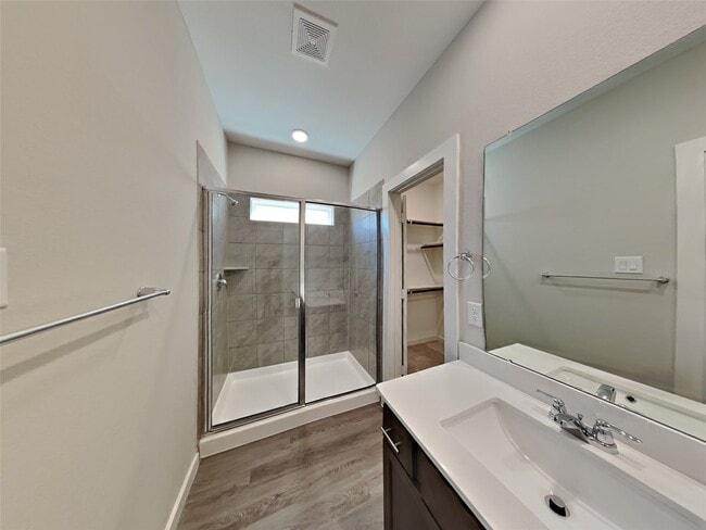 Building Photo - 2411 Foster Hl Rd