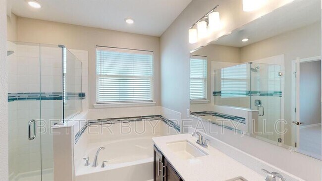 Building Photo - 91 Las Casitas Blvd