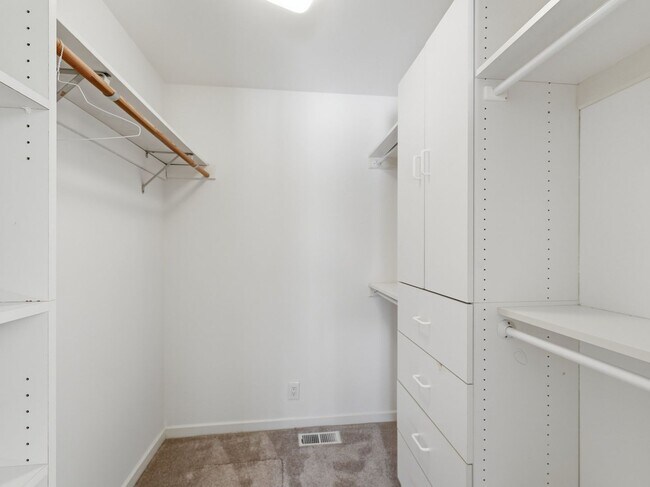 Building Photo - OPEN HOUSE 5/9 & 5/10 1:30-4:30