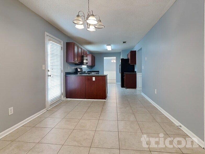 Building Photo - 4828 Triger Ln