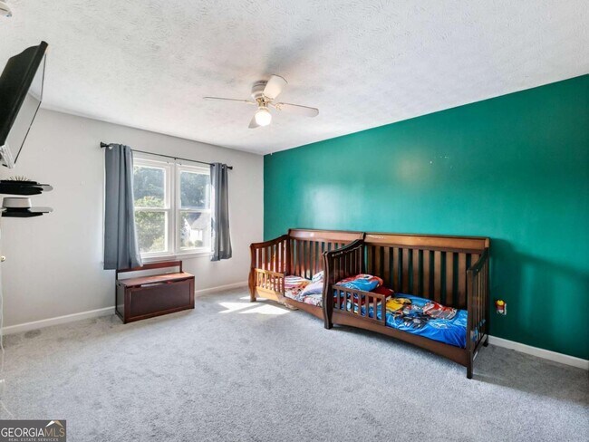 Building Photo - 443 Rhett Dr