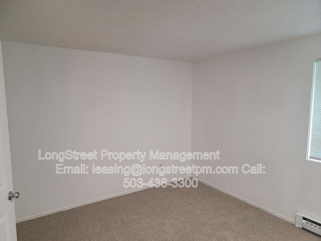 Building Photo - 3151 N Shore Dr SE