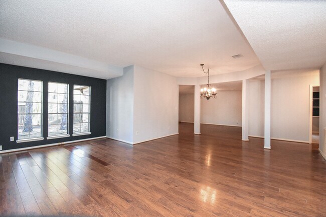 Building Photo - 9107 Wallingham Ct