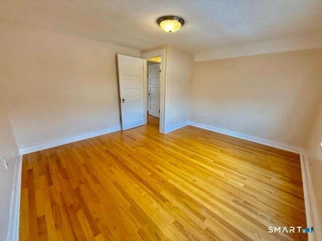 Building Photo - 434 Washington Ave