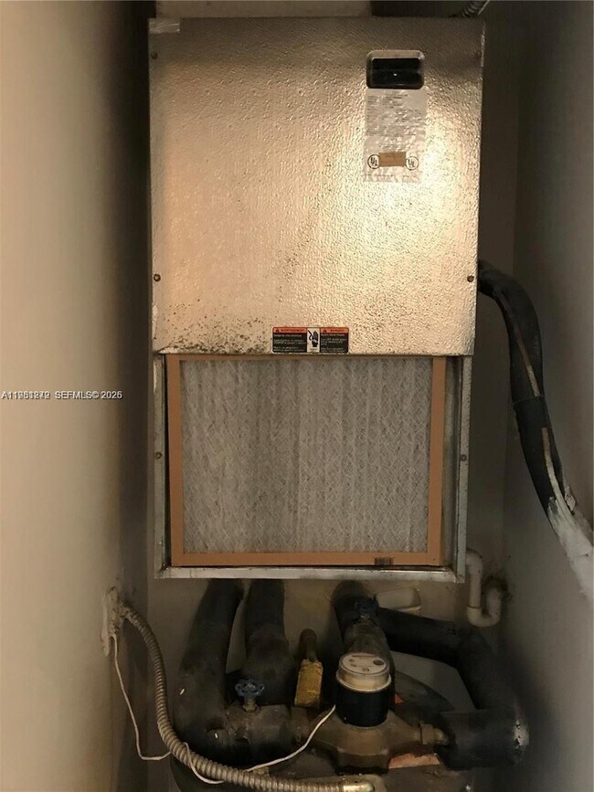 Building Photo - 151 SW 117th Ave