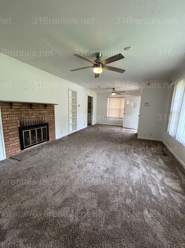 Building Photo - 1423 Terrace Dr