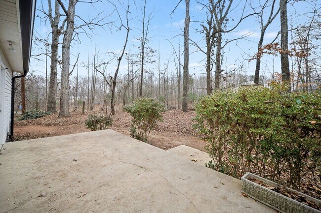 Building Photo - 3 bedroom home in Lincolnton