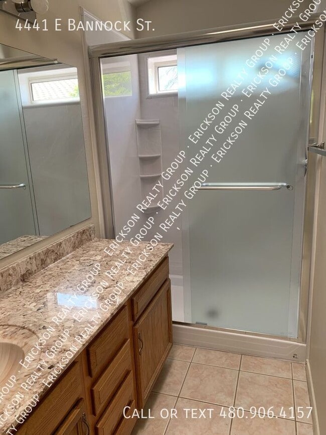 Building Photo - 4441 E Bannock St