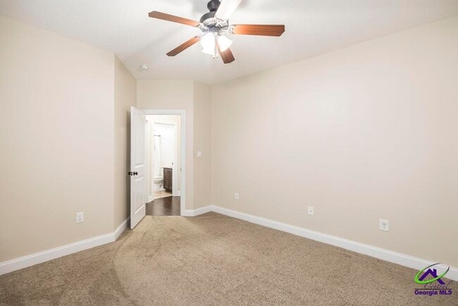 Building Photo - 103 Rushmore Pl