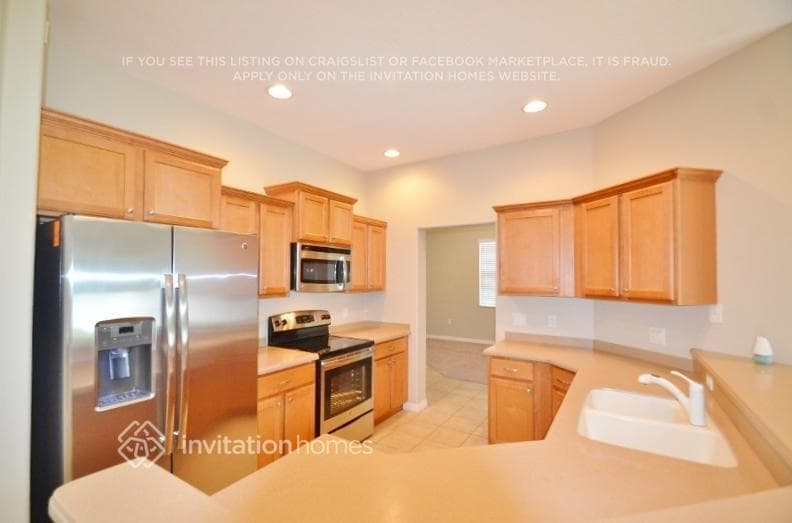 Building Photo - 5923 Willows Bridge Loop