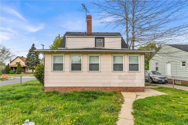 Building Photo - 19702 Pawnee Ave