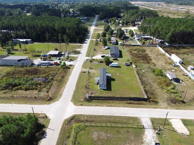 Building Photo - 239 Road 5027 Rd