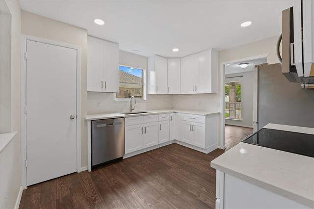 Building Photo - 4007 Ridgebrook Dr