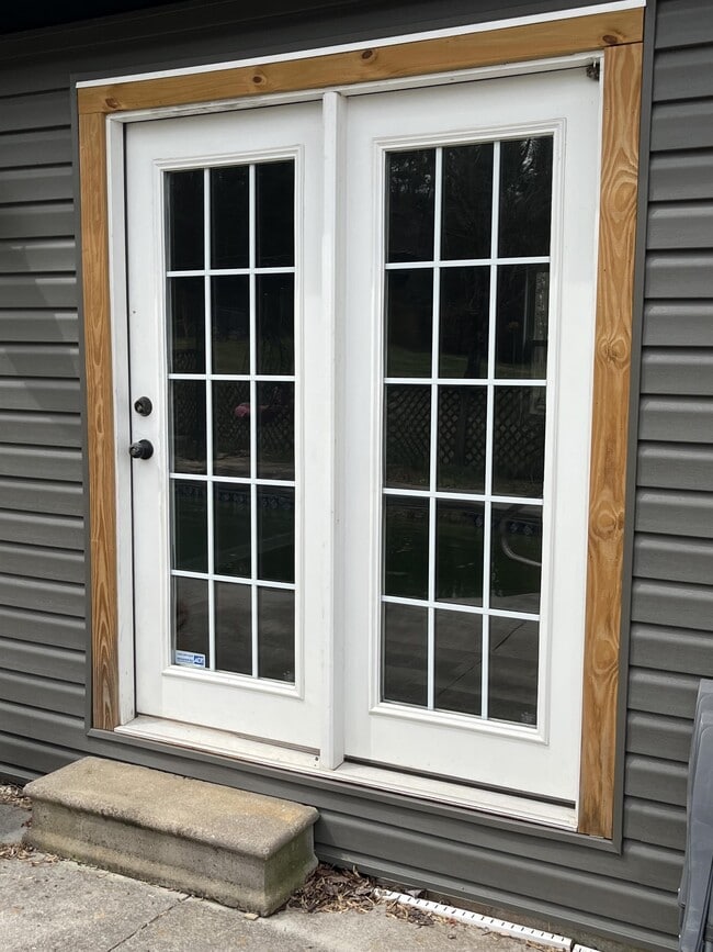 Building Photo - 8010 Sunset Heights Dr