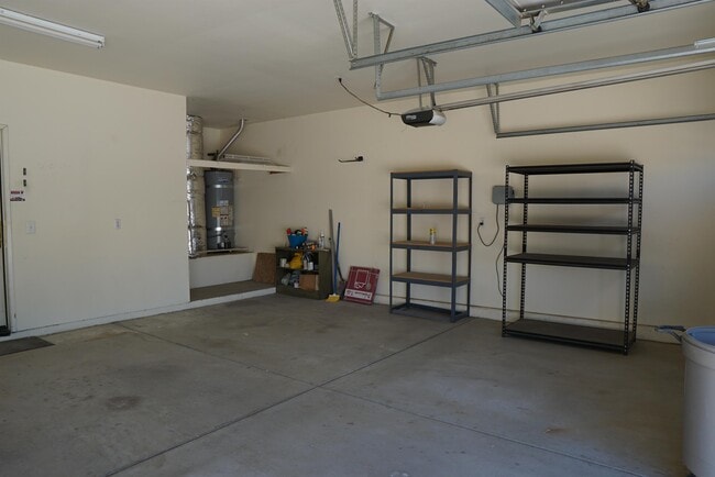 Building Photo - 27742 Valencia St