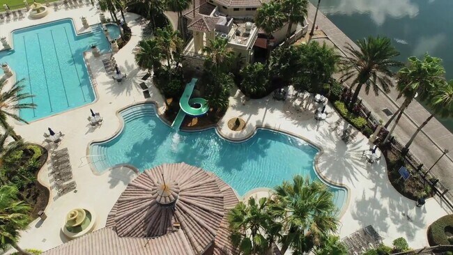 Building Photo - 1980 GOBLET COVE St