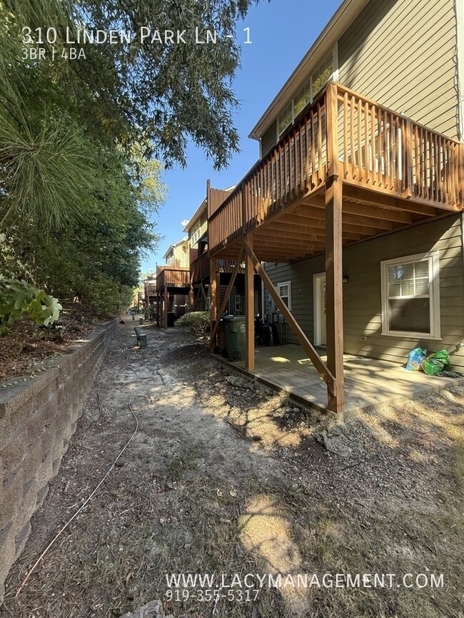 Building Photo - 310 Linden Park Ln