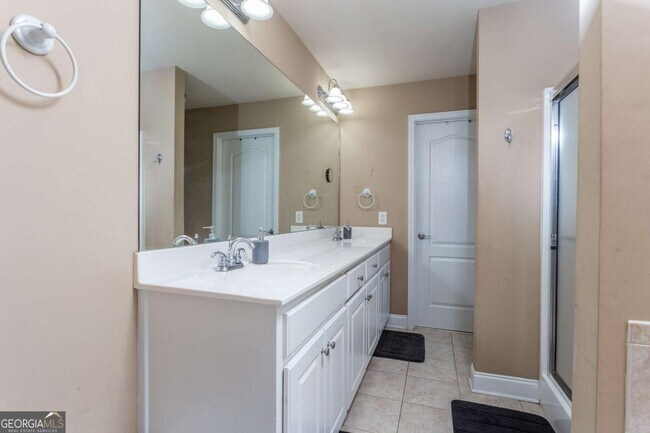 Building Photo - 1081 Ruby Way