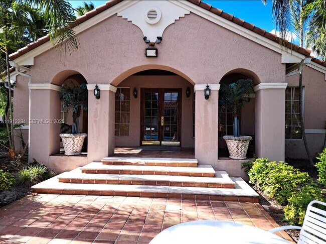 Building Photo - 12136 St.Andrews Pl