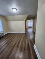 Building Photo - 61 Truman St