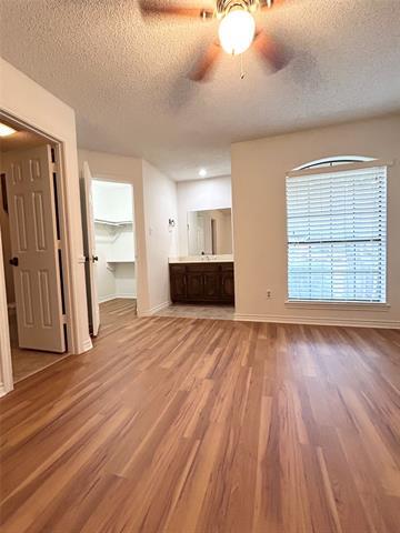 Building Photo - 1537 High Crest Ct