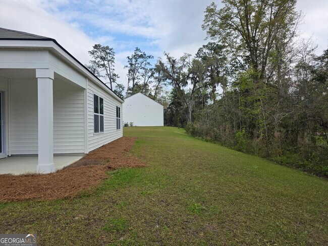 Building Photo - 100 Ponderosa Lp