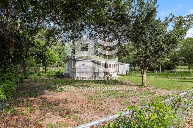 Building Photo - 2913 22nd Ave