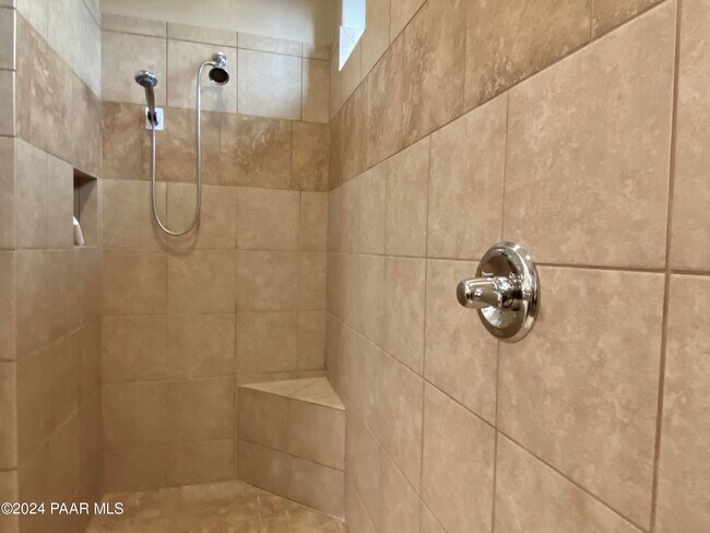 Building Photo - 1553 Range View Cir