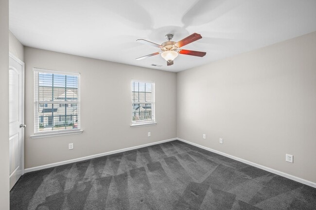 Building Photo - 525 Oyster Rock Ln