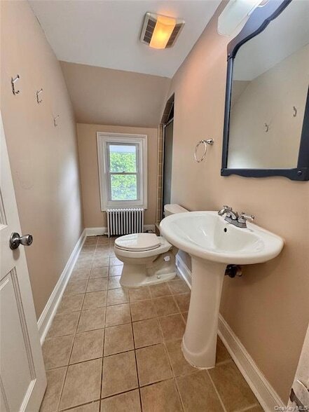 Building Photo - 2 Ruth Ln