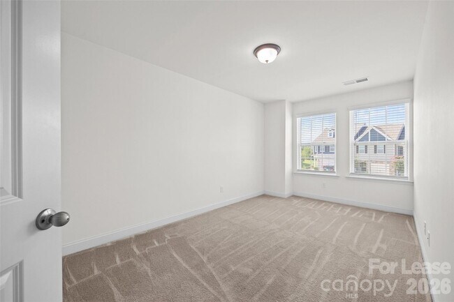 Building Photo - 1245 Pebble Grove Dr