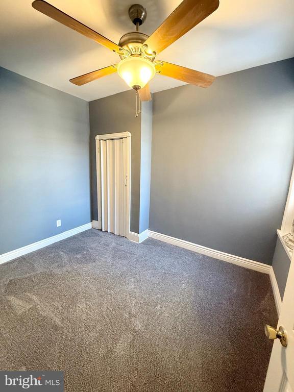 Building Photo - 2525 S Mole St