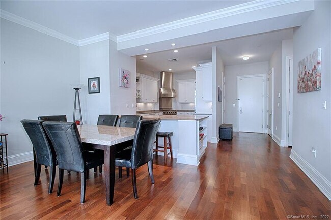 Building Photo - 100 Stone Ridge Way