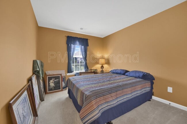 Building Photo - 7402 Smoothbore Ln