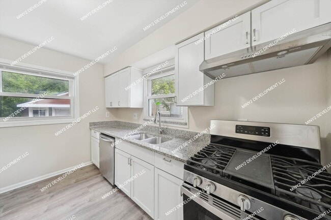 Building Photo - Charming 3-Bedroom Ranch for Rent in Redford