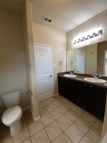 Building Photo - 1236 Freestone Ct