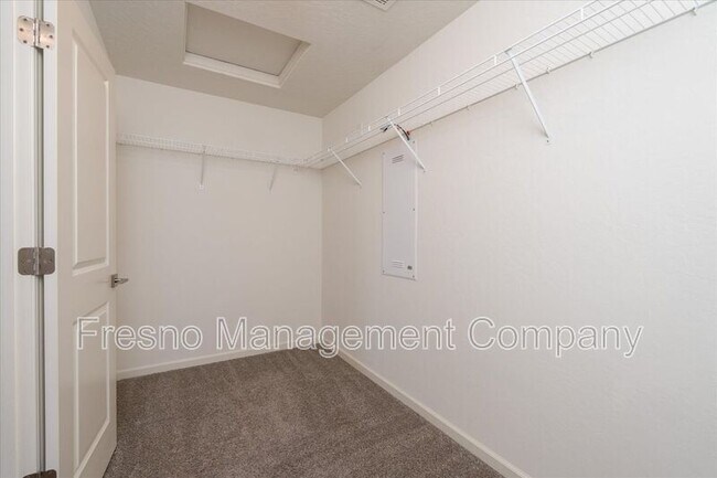 Building Photo - 3740 Highpark Way