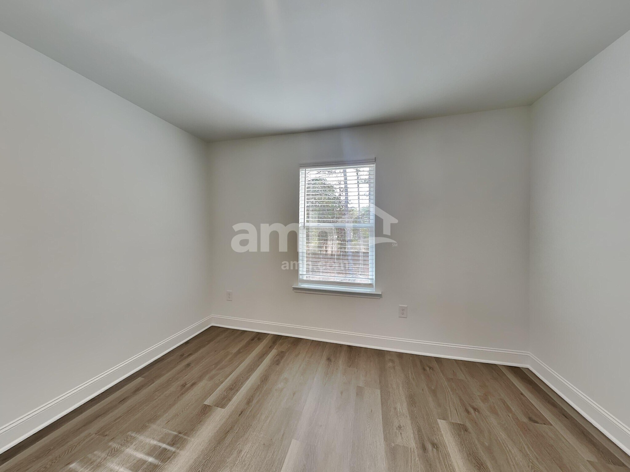 Building Photo - 1559 Aquamarine Dr