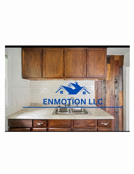 Building Photo - 17324 Salem