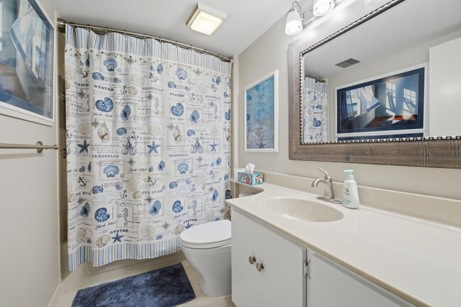 Building Photo - 1501 Marina Isle Way