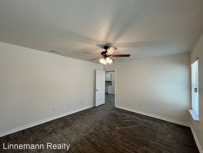 Building Photo - 3 br, 2 bath House - 1407 Jasper Garden Court