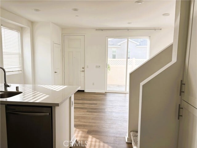 Building Photo - 1368 Anise Wy