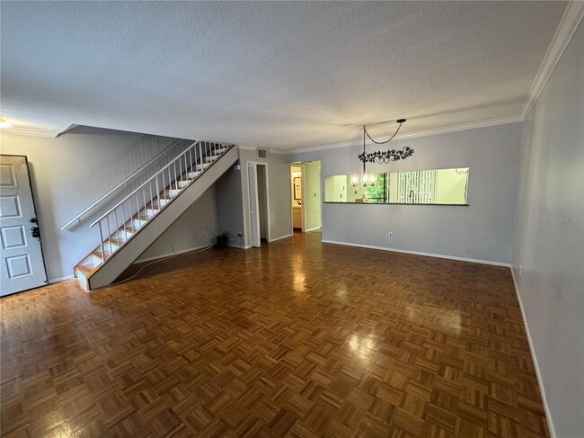 Building Photo - 705 Bough Ave