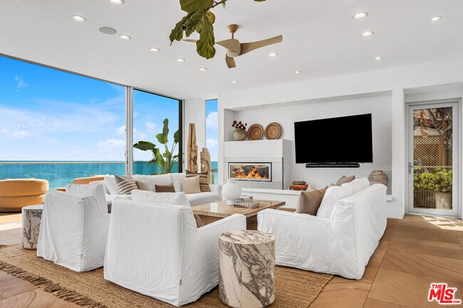 Building Photo - 25102 Malibu Rd