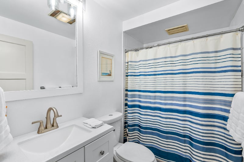 Building Photo - 7806 Birch Bay Dr