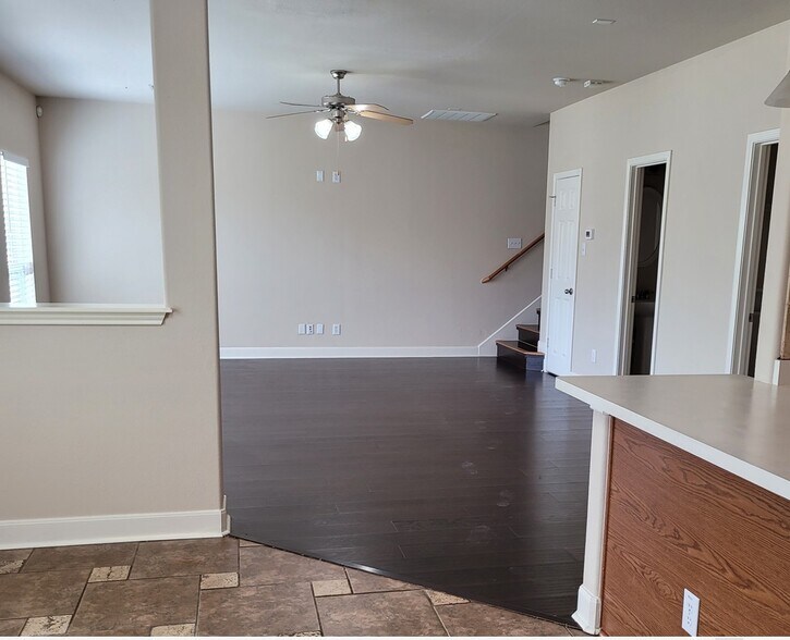 Building Photo - 21735 Thunder Basin