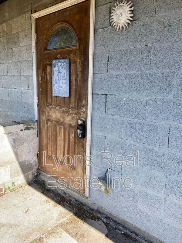 Building Photo - 8406 Sevigny Dr