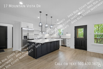 Building Photo - 17 Mountain Vista Dr